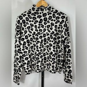 Tahari leopard print mock neck long sleeve sweater
